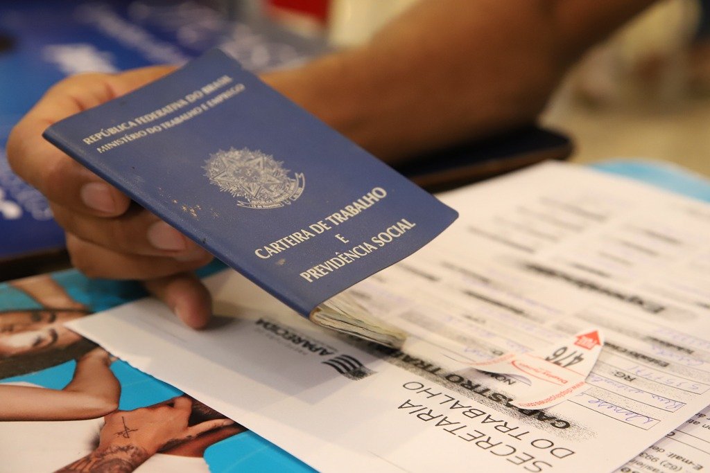 Empresas de Aparecida ofertam mais de 2,8 mil vagas de emprego por meio do SIME nesta semana