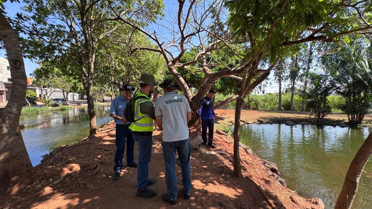 Amma e instituições parceiras avaliam condições do lago do Parque Licardino Ney