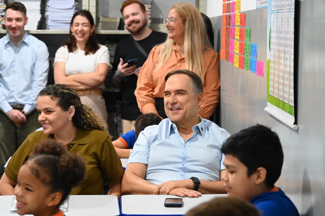 Mabel participa de aula-modelo para transformação do ensino de matemática nas escolas municipais de Goiânia