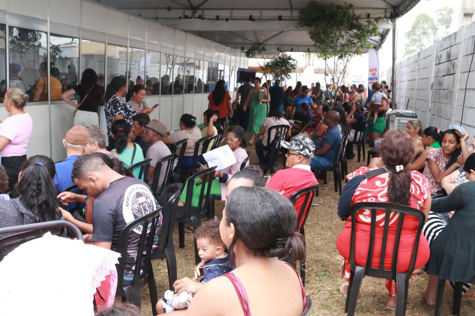 Prefeitura de Goiânia leva mutirão de serviços ao Residencial Jardim Pompeia