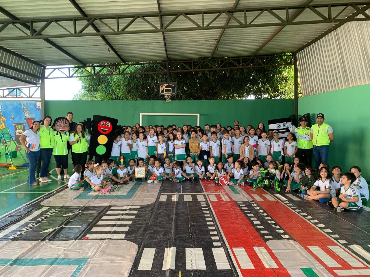 SMT realiza ação educativa em escolas