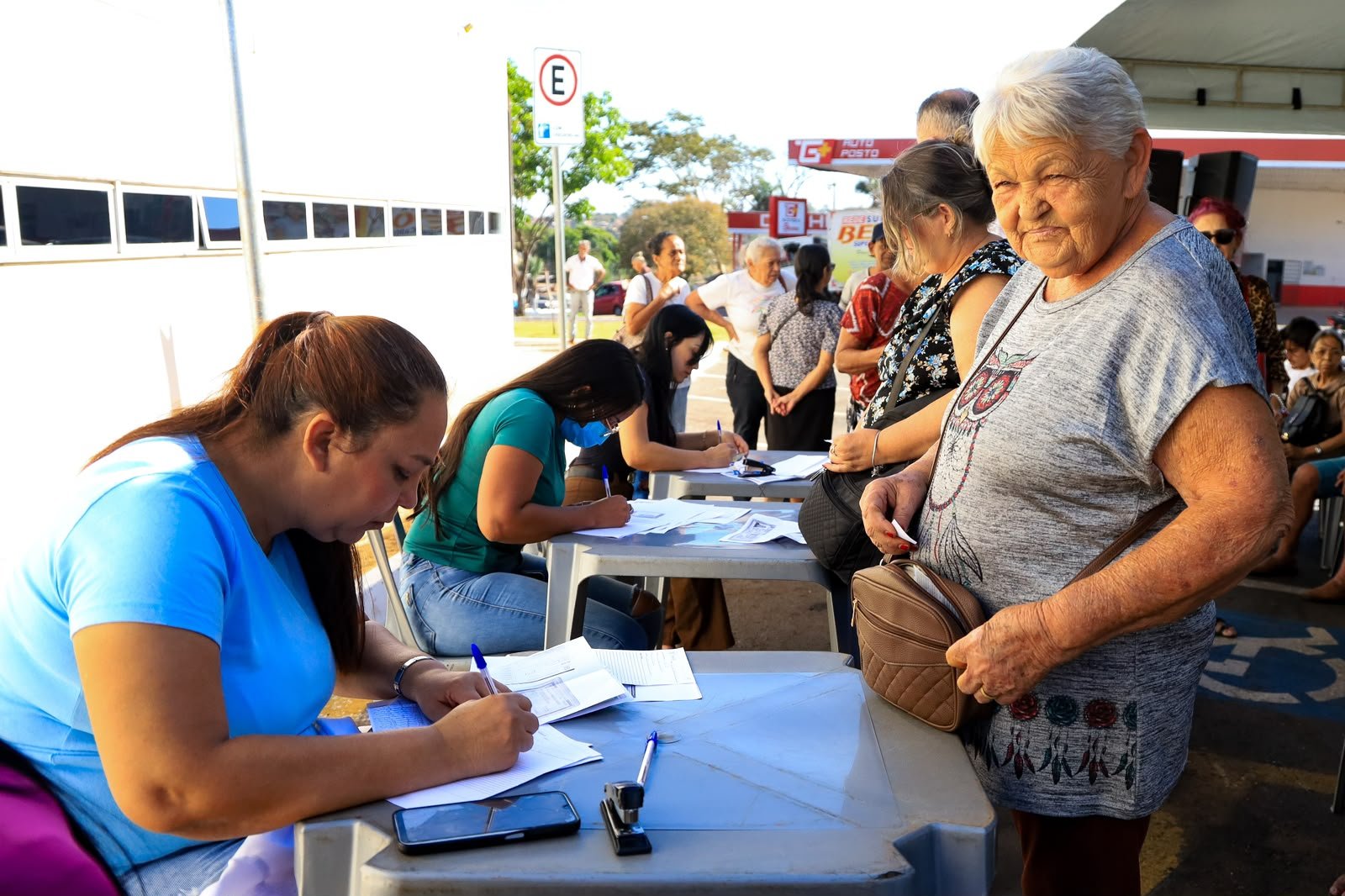Trindade realiza mutirão de triagem para cirurgia de catarata com mais de 400 consultas oftalmológicas